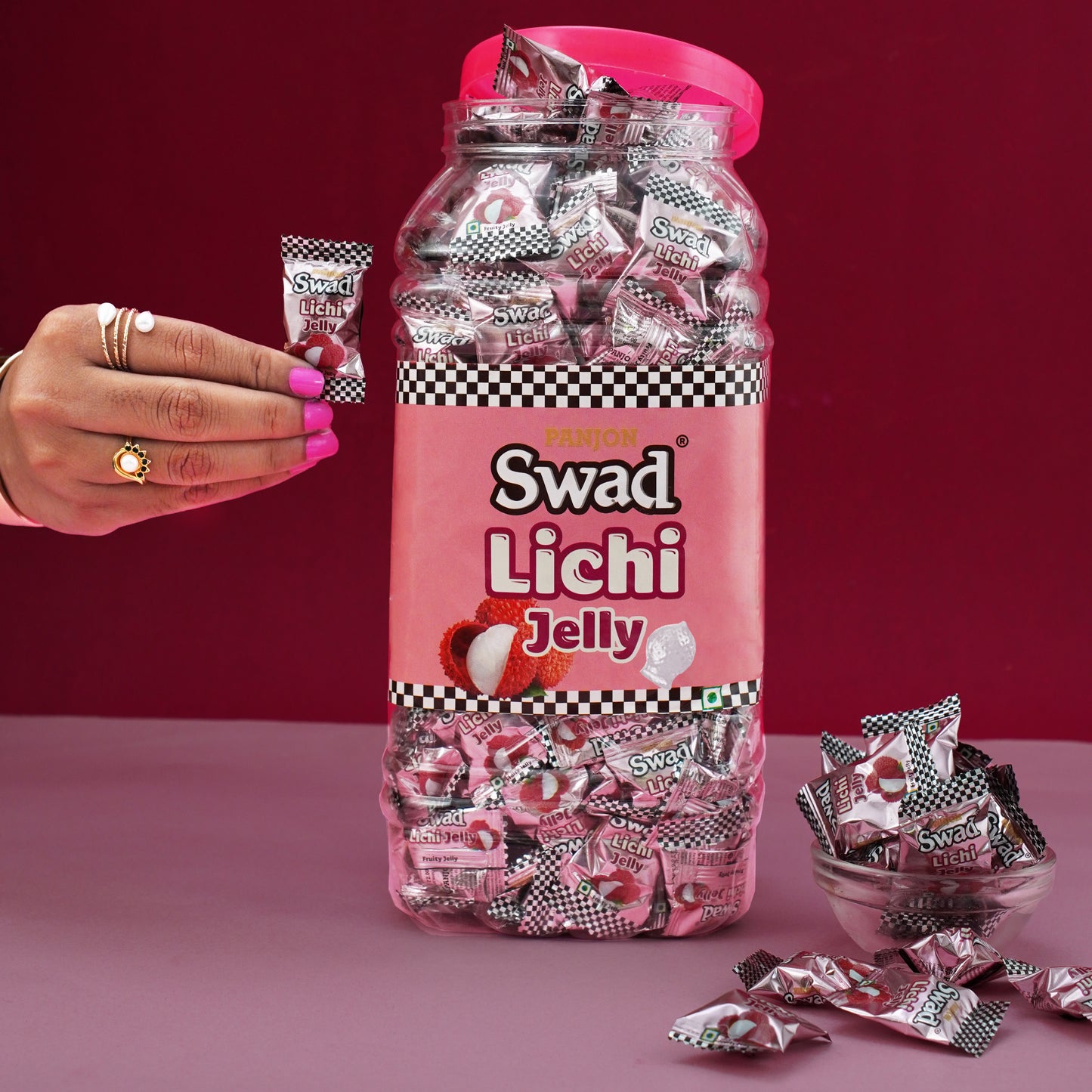 Swad Litchi Jelly Candy, Soft & Chewy Lichi Fruit Sweets, 900g Jar